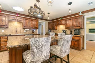 1503 W Westhill Dr, Cleburne, TX 76033 - Photo 8