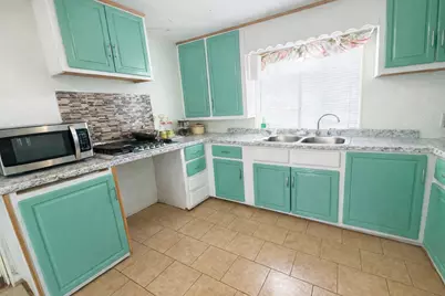 200 Olive Street, Emhouse, TX 75110 - Photo 6