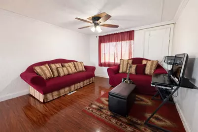 200 Olive Street, Emhouse, TX 75110 - Photo 4