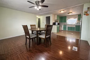 200 Olive St, Emhouse, TX 75110 - Photo 8