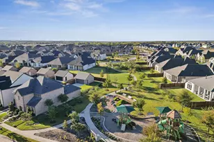 1877 Lakemont Dr, Van Alstyne, TX 75495 - Photo 32