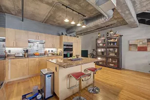 1999 McKinney Ave, Dallas, TX 75201 - Photo 8