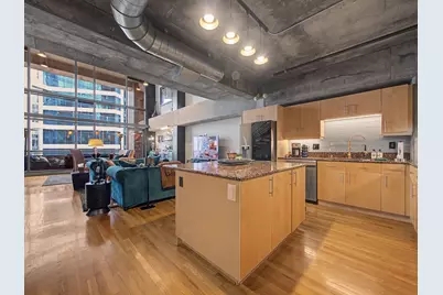 1999 McKinney Avenue #1204, Dallas, TX 75201 - Photo 6