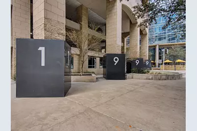 1999 McKinney Avenue #1204, Dallas, TX 75201 - Photo 32