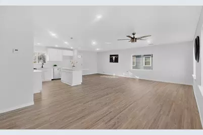 4540 Western Oaks Drive, Dallas, TX 75211 - Photo 4