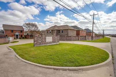 4912 Ridglea Hills Court, Fort Worth, TX 76116 - Photo 32