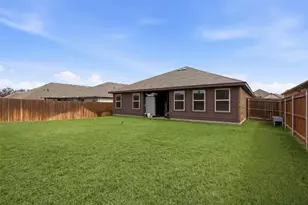 1016 Eastland Ln, Aubrey, TX 76227 - Photo 24