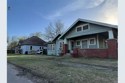 900 W Sears Street, Denison, TX 75020 - Photo 18