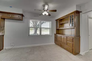 1301 Iroquois Dr, Garland, TX 75043 - Photo 22