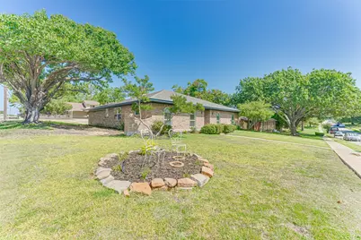 1301 Iroquois Drive, Garland, TX 75043 - Photo 32