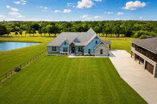 790 Bones Chapel Rd, Whitesboro, TX 76273 - Photo 2