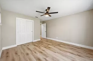 1200 Woodridge Cir, Euless, TX 76040 - Photo 26