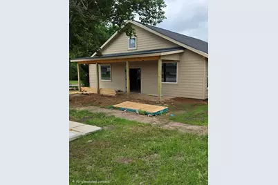 202 Strong Street, Bowie, TX 76230 - Photo 4