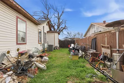 2333 N Chandler Drive E, Fort Worth, TX 76111 - Photo 20