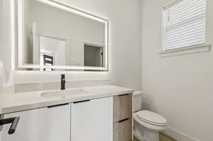 521 N Denley Dr, Dallas, TX 75203 - Photo 10