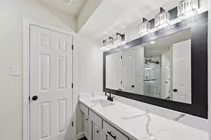 5028 Groom Ln, Dallas, TX 75227 - Photo 16