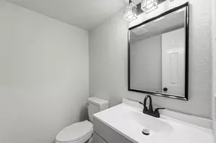 5028 Groom Ln, Dallas, TX 75227 - Photo 22