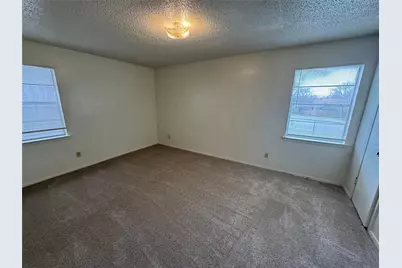 5604 Macgregor Drive, Haltom City, TX 76148 - Photo 8