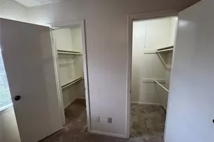 5604 Macgregor Dr, Haltom City, TX 76148 - Photo 14