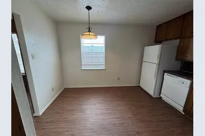 5604 Macgregor Drive, Haltom City, TX 76148 - Photo 6