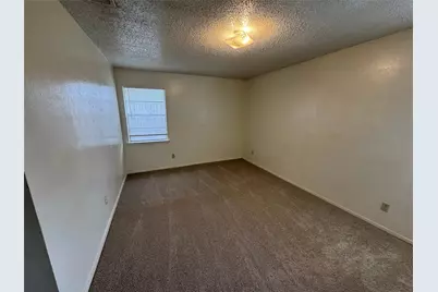 5604 Macgregor Drive, Haltom City, TX 76148 - Photo 16