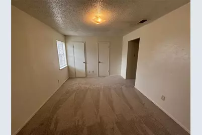 5604 Macgregor Drive, Haltom City, TX 76148 - Photo 10