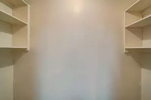 209 S Beverly St, Crowley, TX 76036 - Photo 16