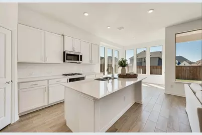 1112 Water Canna Dr, Justin, TX 76247 - Photo 4