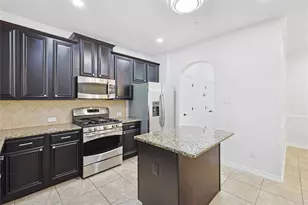 4264 Kiowa Dr, Carrollton, TX 75010 - Photo 6