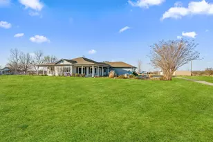 420 Co Rd 2904, Dodd City, TX 75438 - Photo 4