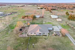 420 Co Rd 2904, Dodd City, TX 75438 - Photo 36