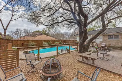 9512 Fallbrook Drive, Dallas, TX 75243 - Photo 18