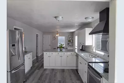 1107 Beech S, Bonham, TX 75418 - Photo 6