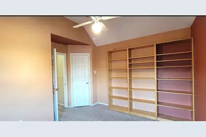 9807 Sunrise Court, Irving, TX 75063 - Photo 18