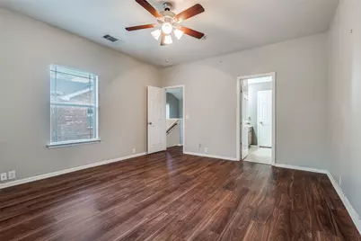 516 Legends Drive, Lewisville, TX 75057 - Photo 14