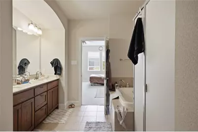 109 Maceta Street, Irving, TX 75039 - Photo 20