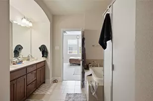 109 Maceta St, Irving, TX 75039 - Photo 20