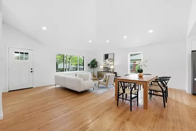 6811 Patrick Drive, Dallas, TX 75214 - Photo 10