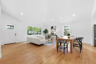 6811 Patrick Dr, Dallas, TX 75214 - Photo 10