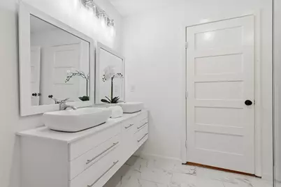 6811 Patrick Drive, Dallas, TX 75214 - Photo 30