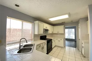 5204 Vista Verde Dr, Arlington, TX 76017 - Photo 8