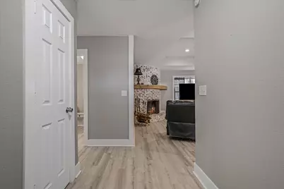 199 Briarwood Court, Van, TX 75790 - Photo 4