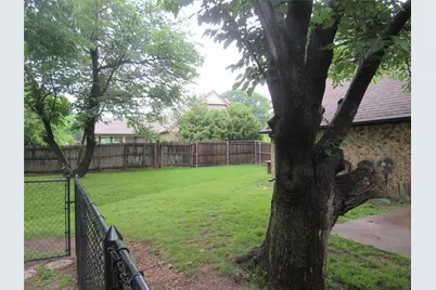 720 Blanton Drive, Sherman, TX 75092 - Photo 4