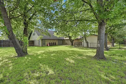 720 Blanton Drive, Sherman, TX 75092 - Photo 4