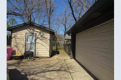 720 Blanton Drive, Sherman, TX 75092 - Photo 8