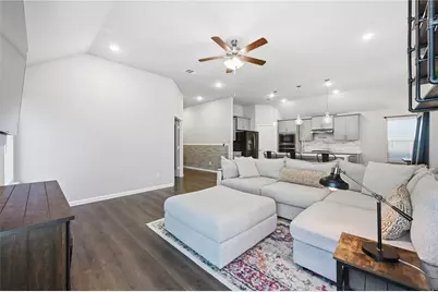 12448 Iveson Drive, Fort Worth, TX 76052 - Photo 14