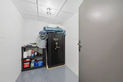 101 Manito Cove, Lake Kiowa, TX 76240 - Photo 36