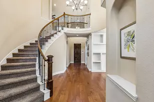 2217 Gulfstream Dr, Little Elm, TX 75068 - Photo 2