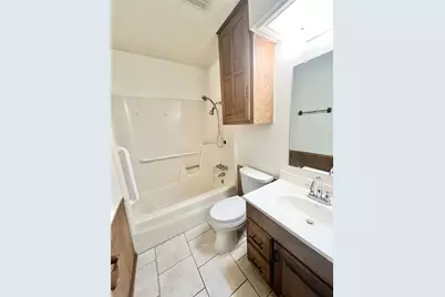 13 Pebblebeach Court, Pantego, TX 76013 - Photo 22