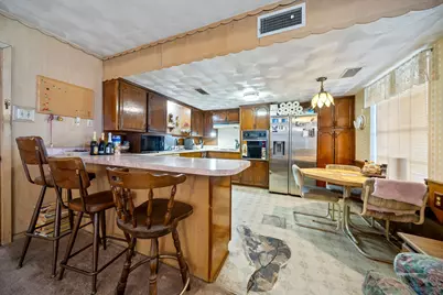 2828 Fairbrook Street, Irving, TX 75062 - Photo 8